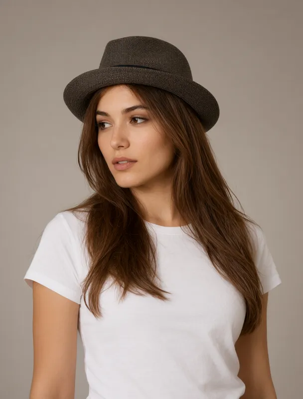 fedora by qwen image 2.1