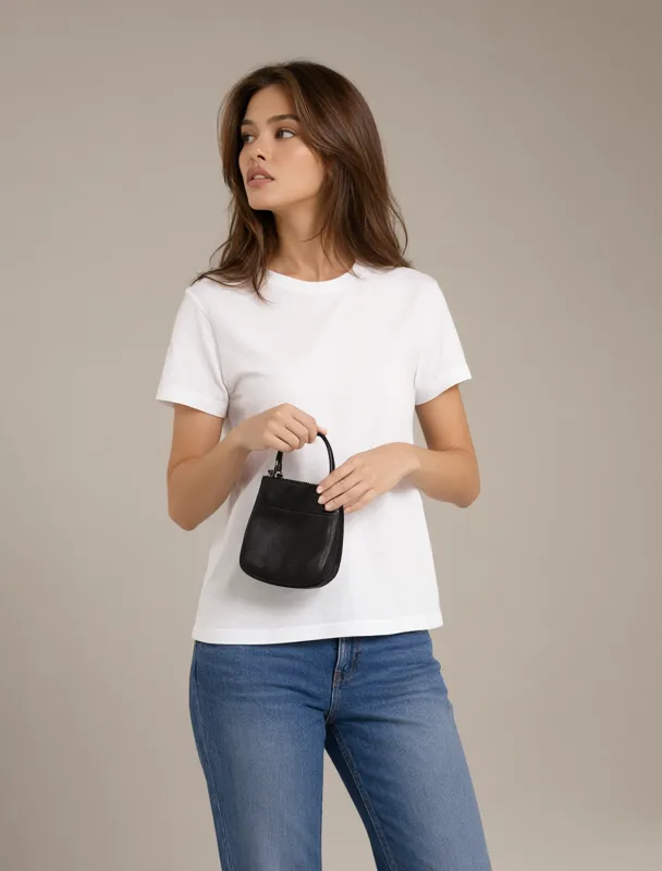 mini bag by qwen image 2.1
