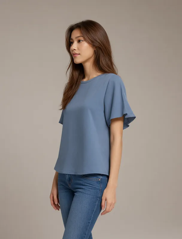 flutter sleeves by qwen image 2.1