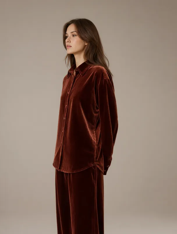 velvet by qwen image 2.1