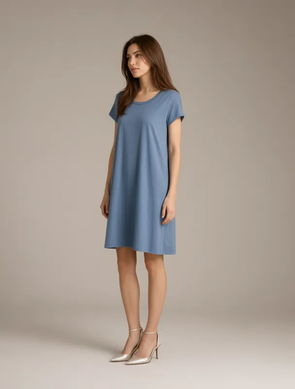 trapeze dress by qwen image 2.1
