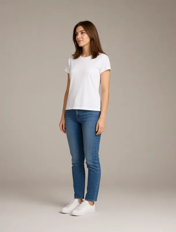 collarbone length by qwen image 2.1