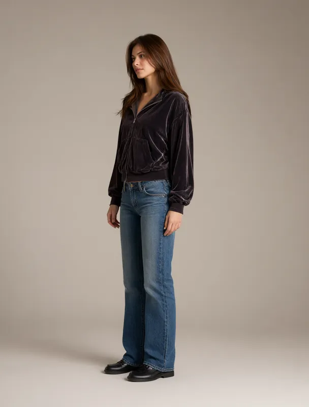 2000s fashion by qwen image 2.1