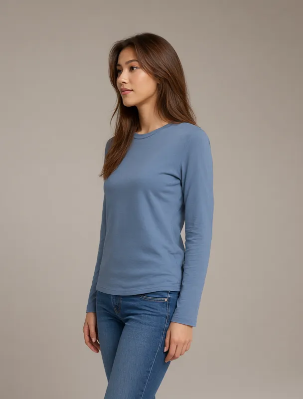 long sleeve t shirt by qwen image 2.1